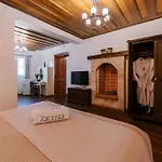 Zacosta - A Heritage 4*