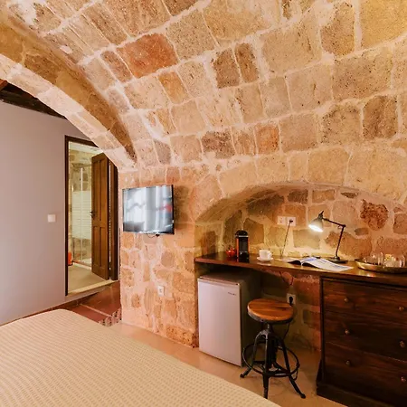 Frühstückspension Zacosta - A Heritage 4*