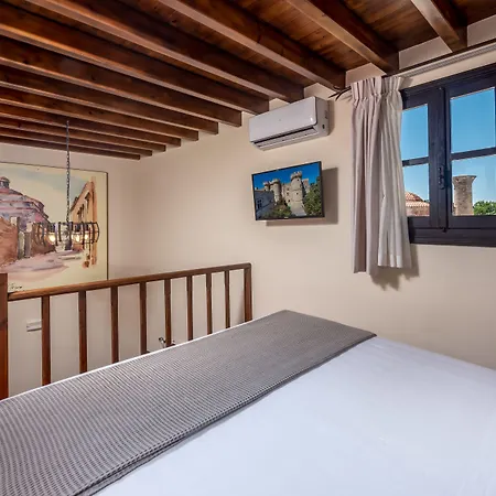 Zacosta - A Heritage 4*