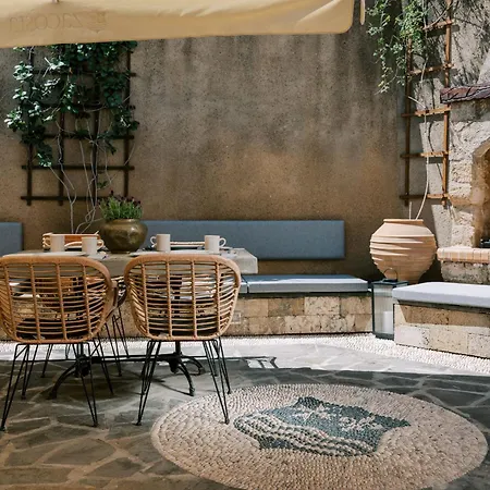 Zacosta - A Heritage Bed & Breakfast