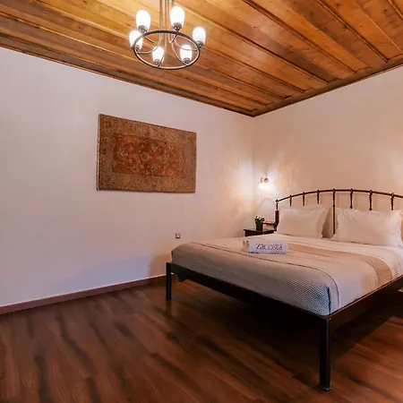 Zacosta - A Heritage Bed & Breakfast