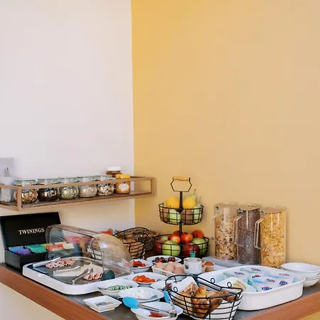 Zacosta - A Heritage Bed & Breakfast Rhodes City