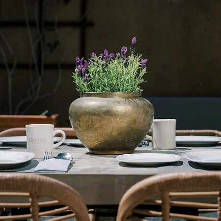 Zacosta - A Heritage Couette-café