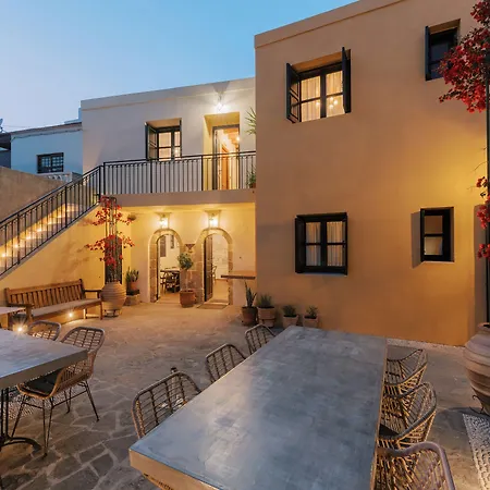 Zacosta - A Heritage Couette-café