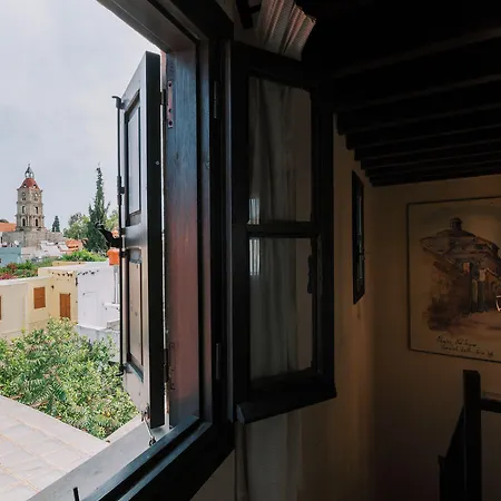 Couette-café Zacosta - A Heritage Rhodes City