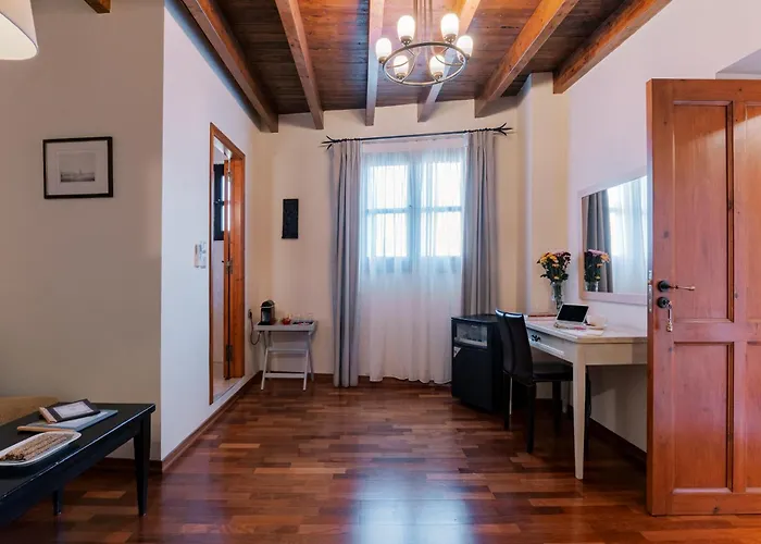 Zacosta - A Heritage Bed & Breakfast Rhodes City