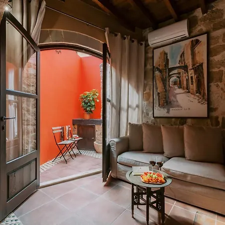 Zacosta Villa - A Heritage Hotel