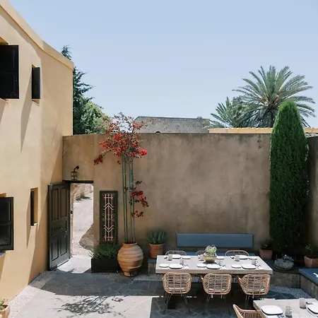 Zacosta - A Heritage Bed and Breakfast